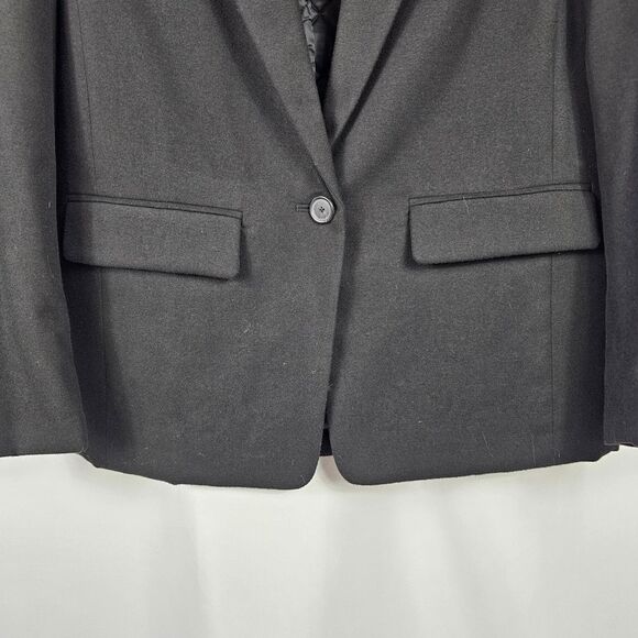 Aritzia The Group by Babaton Lined Blazer like Jacket in Black Size 1 - Picture 7 of 12